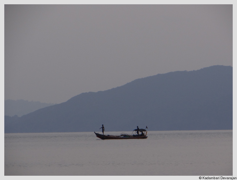 Fishermen at twilight - Chidiatapu